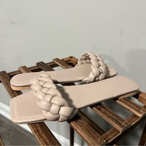 Faradalmia Women's Nude Flat Braided Square Toe Slide Sandals